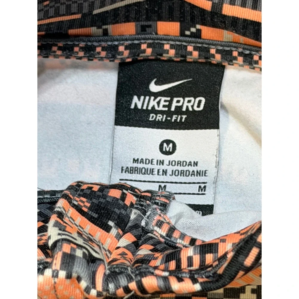 Nike Pro Dri-FIT Womens Medium 1/2 Zip Long Sleeve Running Jacket Pixel Aztec